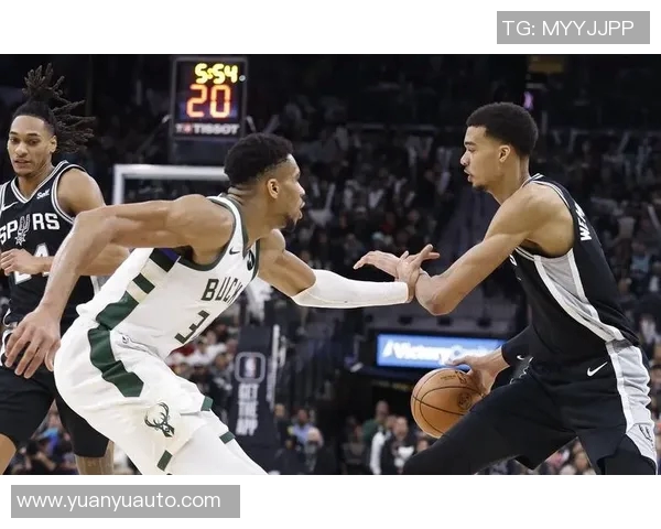 3月11日NBA精彩对决马刺与雄鹿全场录像回放及精彩瞬间分析